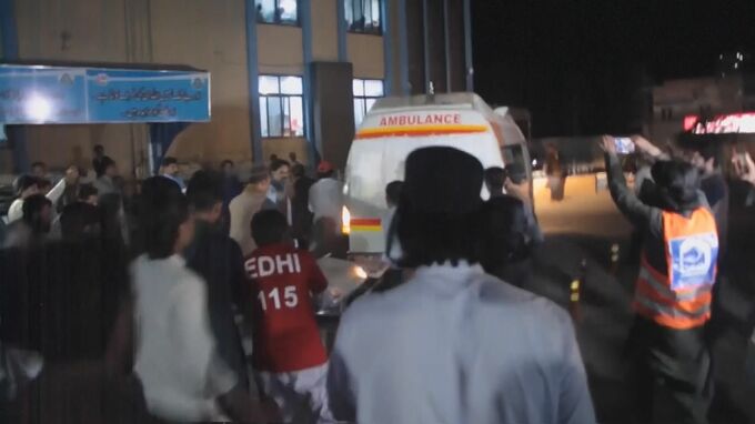 パキスタン警察施設で爆発　16人死亡40人以上負傷　電気系統ショート原因か|TBS NEWS DIG