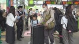 大型連休をふるさとや観光地で　帰省ラッシュがピーク　JR甲府駅は混雑|TBS NEWS DIG