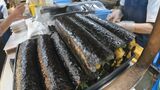 「野田商店」恵方巻作り大忙し 創業50年の人気店 買い物客で行列 大分・別府市 | 大分のニュース|OBS NEWS|大分放送