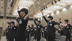 ローソン入社式　司会はアバター、配送ロボットが辞令書運搬　新入社員にデジタル化アピール| TBS CROSS DIG with Bloomberg