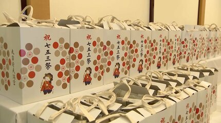お子さま方の健やかな成長をお祈りして」 太宰府天満宮で七五三準備
