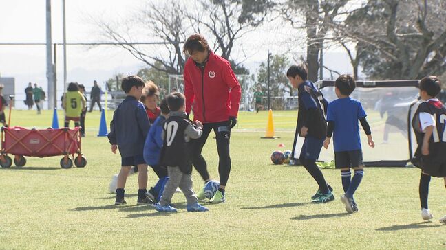 ヴェルスパ大分が子どもたちと交流 悲願のJ3昇格へ「勝利をプレゼントしたい」|TBS NEWS DIG