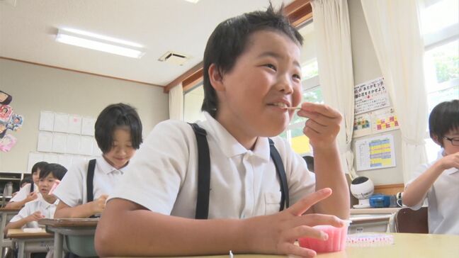 真夏日の終業式…届けられた「カップアイス」…なぜ?「昼休み中に元気に遊んでいる姿を見ると…」島根・松江市|TBS NEWS DIG