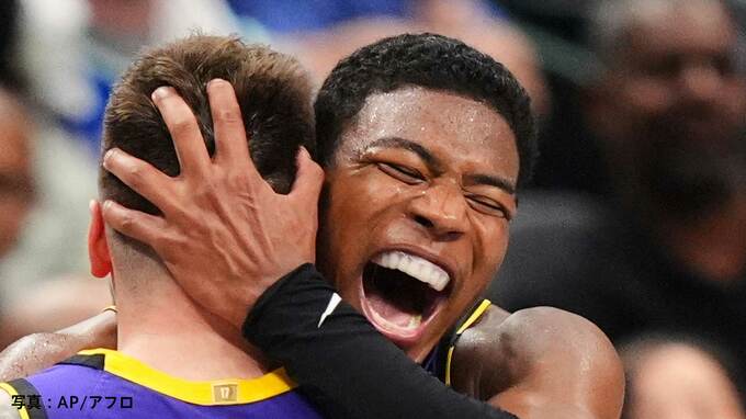 八村塁、15得点の活躍でレイカーズがプレーオフ進出決定 ドンチッチは今季最多タイ45得点の大暴れ【NBA】|TBS NEWS DIG