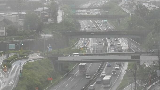【中央道】下り線　談合坂SA付近～八王子JCTまで断続的に17㎞の渋滞　車の単独事故で2車線規制　【午前9時半現在】　|　山梨のニュース | ＵＴＹテレビ山梨