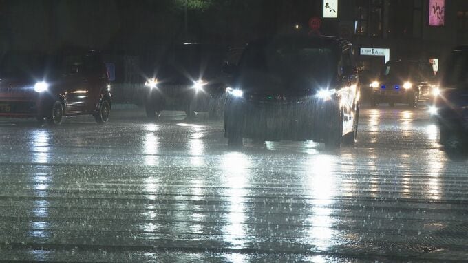 IR金沢駅「ホームから水あふれ出す騒ぎ」一時、帰省客や観光客に混乱|TBS NEWS DIG