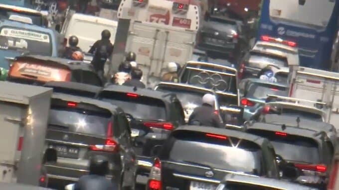 インド・インドネシアで「自動車普及の天井」の懸念　高い人口密度、急速なEVシフト政策が要因に