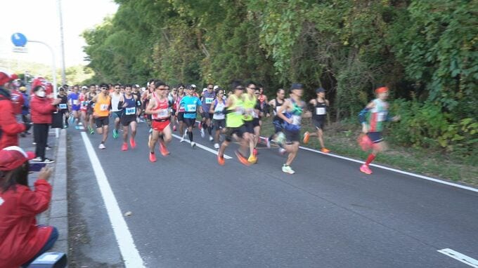 山口市秋穂地区を駆け抜ける　浜村杯秋穂ロードレース大会　|　山口のニュース・天気・防災｜tys NEWS｜ｔｙｓテレビ山口