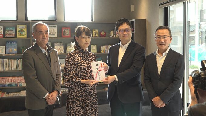 “健やかに育ってほしい”こども食堂の活動に寄付　生命保険協会山口県協会|TBS NEWS DIG