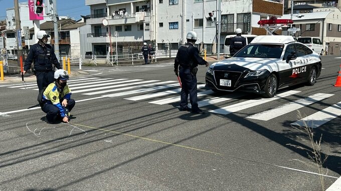 【速報】ひき逃げ　高齢男性とみられる歩行者がはねられる|TBS NEWS DIG