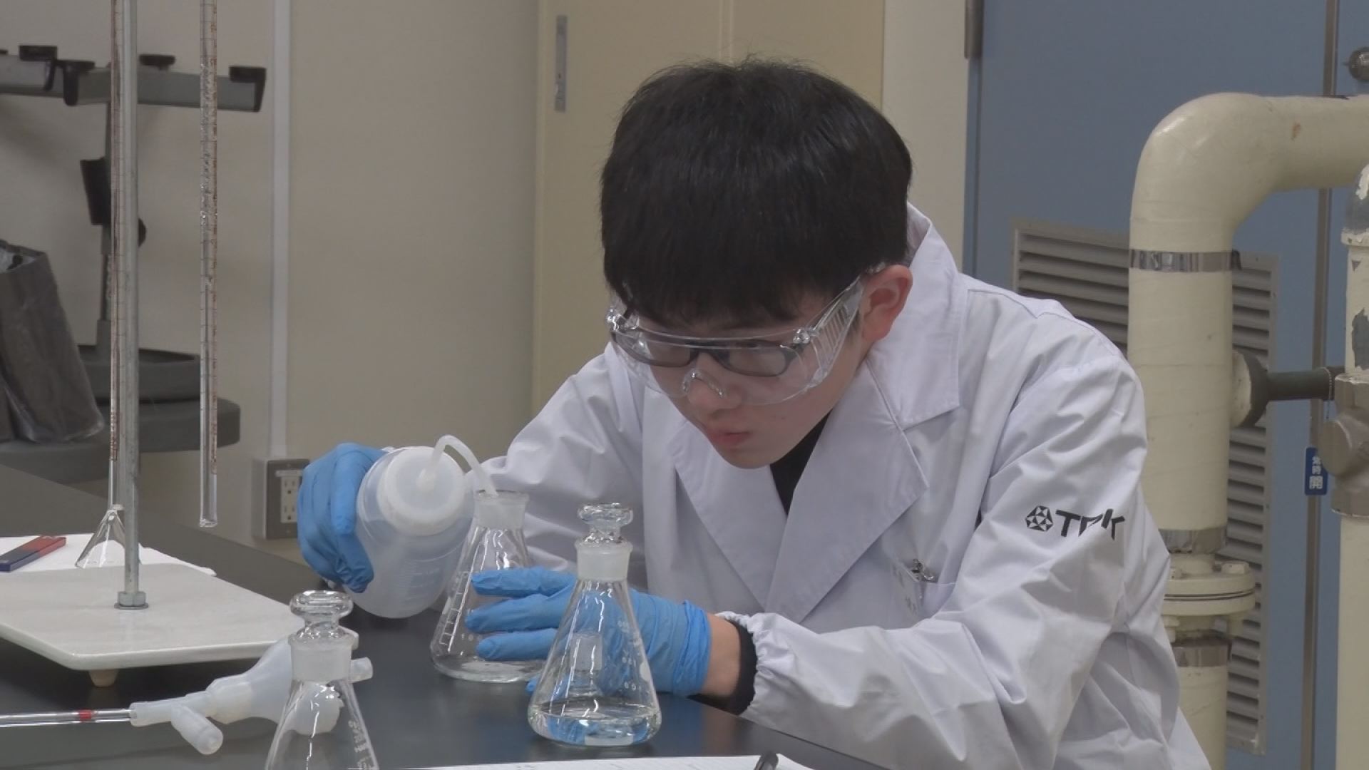 「国際化学オリンピック」日本代表の生徒たちが琉球大学で強化訓練　