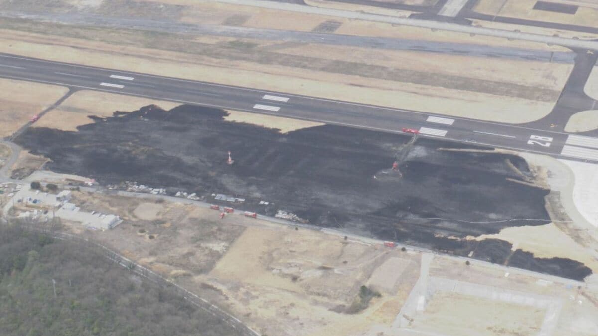 【速報】航空自衛隊岐阜基地で火事  滑走路付近の枯れ草などが燃える 消火活動続く けが人なく航空機や施設に被害なし　