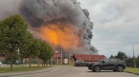 ウクライナ軍がモスクワに向けてドローン攻撃600機　タス通信「過去2年で最大規模」|TBS NEWS DIG