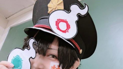 【すとぷり】莉犬さん　ハロウィーンコスプレ "全顔" 寸前で大反響「お菓子はいくらでもあげます」|TBS NEWS DIG