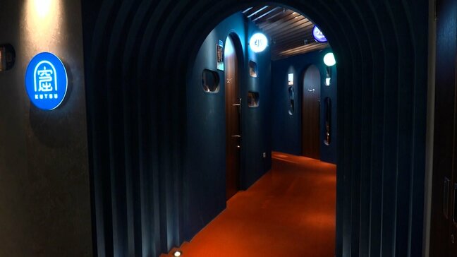 「消えゆくスナック文化を次世代に」初期費用100万円余で店主に　福岡・中洲”3坪”の極小空間が生み出す魅力とは？　”夜の街のスタートアップ”としても注目のスナック横丁|TBS NEWS DIG