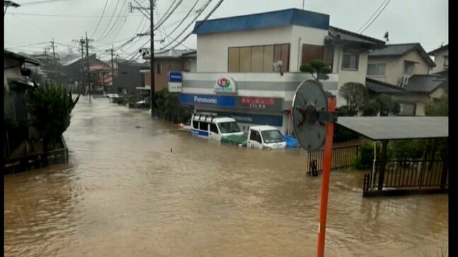 「体重2キロくらい落ちた」大雨被害の福岡 猛暑の中復旧作業に追われる人たち 被災しながらもエアコン修理に応じる電器店も|TBS NEWS DIG