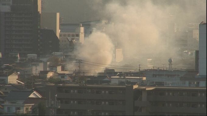 【速報】米子市の住宅街で民家火災発生　消火活動中|TBS NEWS DIG