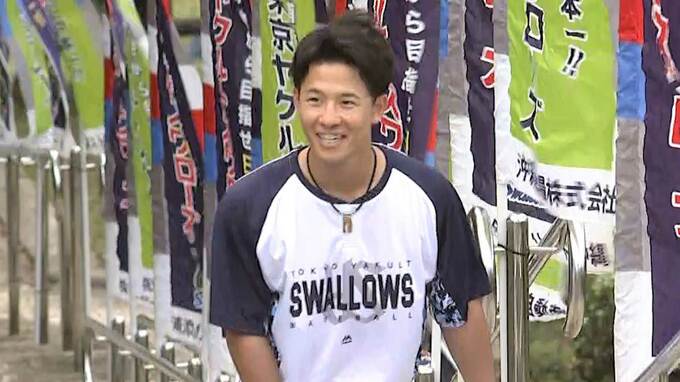 【ヤクルト】内山壮真が恒例の階段ダッシュで「石川県に勇気と希望を！」古田敦也臨時コーチに熱血指導受ける|TBS NEWS DIG