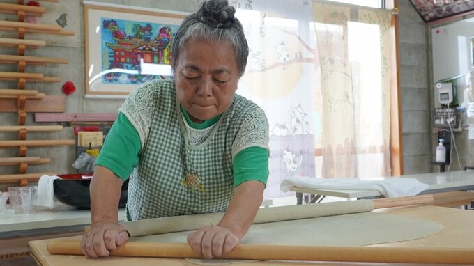 まるで映画『ベスト・キッド』？ 沖縄そばの聖地・名護で「日本そば」を打つ熱血道場　シェフや元看護師が通う“意外な理由” |TBS NEWS DIG