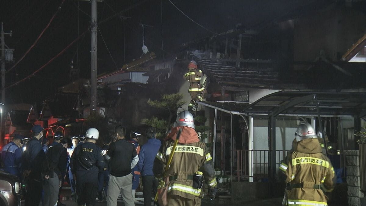 住宅8棟焼けた火事は放火の疑い 73歳男性を容疑者死亡のまま書類送検 男性以外の住人は逃げ出して無事 岐阜・本巣市