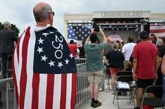 建国記念イベントのアーティスト辞退続出、トランプ氏自ら代役申し出| TBS CROSS DIG with Bloomberg