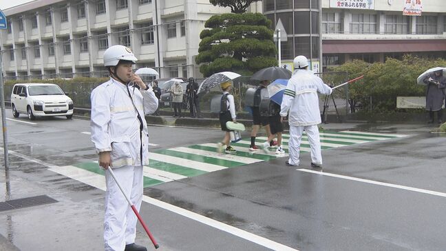 学校周辺で県下一斉に交通違反取締り　春の全国交通安全運動最終日　山口|TBS NEWS DIG