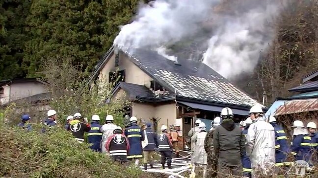 住宅火災・焼け跡から男性の遺体　この家に住む79歳の男性と連絡取れず　警察が遺体の身元確認を進めるとともに出火原因調べる　青森県田子町|TBS NEWS DIG