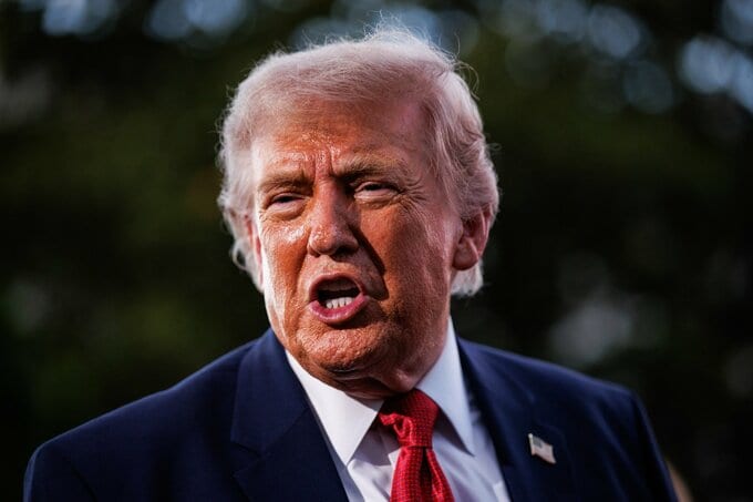 米イスラエル、イラン船を攻撃－トランプ氏は停戦交渉「順調」と評価