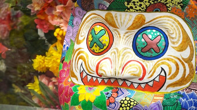 こだわりの作品「Flower　room」には1万本の造花　独自の感性・表現光るアーティスト・ＧＯＭＡの大規模個展が2月9日～開催！|TBS NEWS DIG