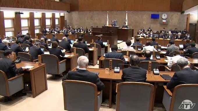 青森県の定例県議会最終日　過去20年で最大となる総額7514億円余りの新年度当初予算案などが可決され閉会　保育料の無償化をはじめとした子育て政策に66億8300万円を計上など|TBS NEWS DIG