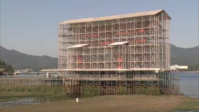宮島･厳島神社　大鳥居を覆っていたネットの撤去始まる 「令和の大修理」で　広島　|　RCC NEWS | 広島ニュース | RCC中国放送
