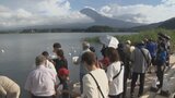 灯ろう流し メッセージなど添えて流す 送り盆の恒例行事 富士山を臨む河口湖 | 山梨のニュース | UTYテレビ山梨