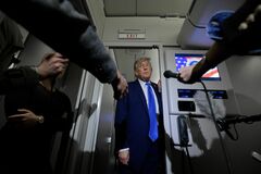 イランは降伏しない、ハメネイ師がトランプ氏の要求に反発| TBS CROSS DIG with Bloomberg