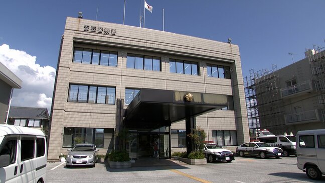 中学校 臨時教職員の男、未就学女児に対し下半身露出か…コンビニ店内で露出後、買い物をして店を後に　防犯カメラ映像で特定し、警察が逮捕（高知）|TBS NEWS DIG