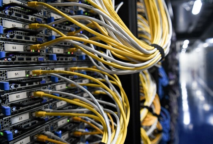 ベイン、米データセンター買収狙う－ブーム静観から方針転換