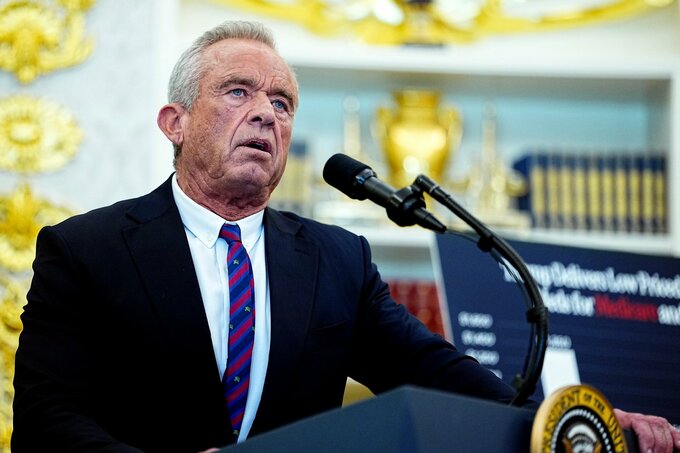 米厚生長官、ワクチン中のアルミニウム塩と食物アレルギーの関連示唆