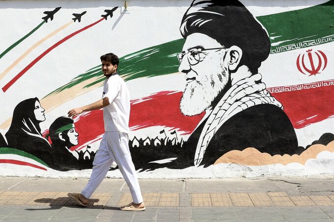 トランプ氏の攻撃見送り、米は「弱腰」とイラン受け止め－米CSIS