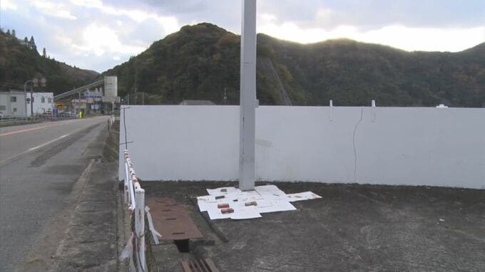 反対車線にはみ出し、ガソリンスタンドの看板支柱に衝突する事故　男性（40代）が死亡　|　BSSニュース | BSS山陰放送