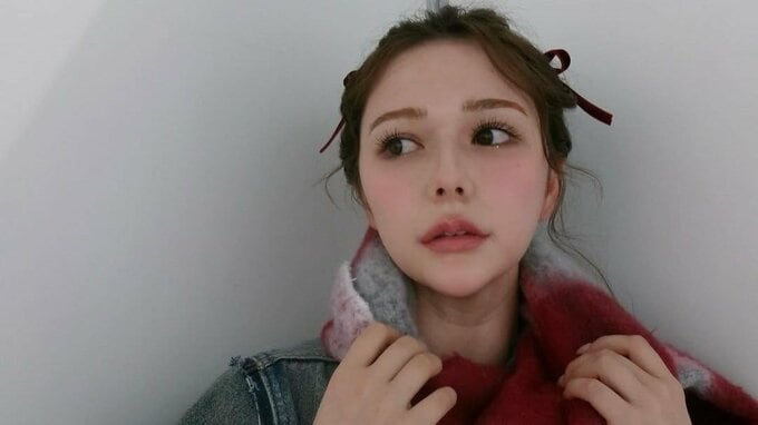 【 村重杏奈 】ランウェイから「渋めの字ででっかく村重」の応援うちわに感謝「おじさんとして生きます！」|TBS NEWS DIG