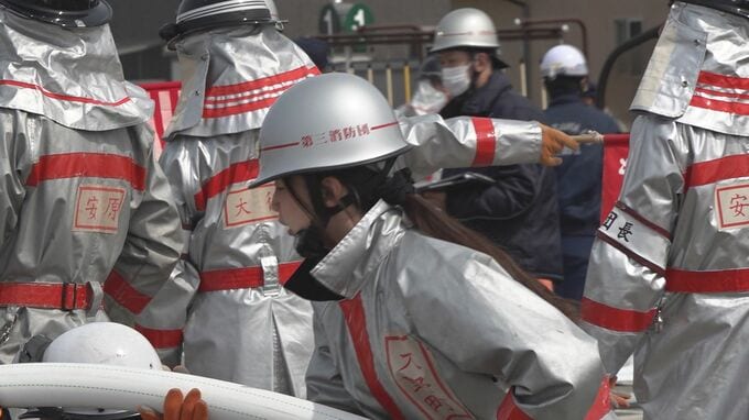 「林野火災を防げ」女性分団員が初の実践消火訓練 22日の石川県内・全域に乾燥注意報 枯草燃え広がる火災相次ぐ|TBS NEWS DIG