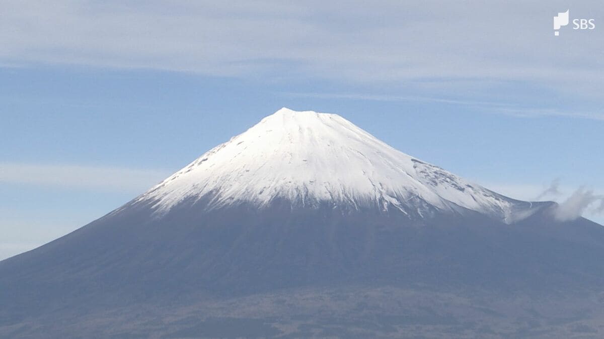 「日本で一番高い山に登りたかった」中国国籍の男性が冬の富士山に登った理由「冬の富士山は初めて」負傷して救助を要請...静岡県警はSNSで注意喚起 | 静岡のニュース | SBSNEWS | 静岡放送
