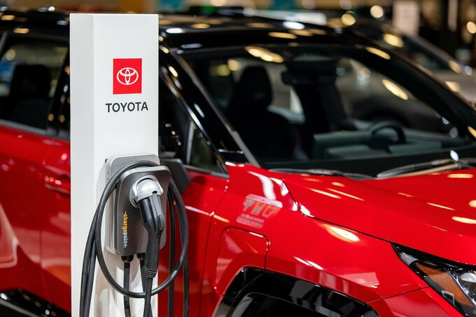 トヨタ、米国販売で首位返り咲き視野に－ハイブリッド好調で増勢