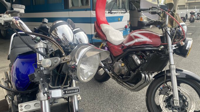 「ツーリングが盛り上がり、テンションが上がった」バイクで国道を暴走した疑いで18歳の高校生らを逮捕　押収したバイクも公開　|　RCC NEWS | 広島ニュース | RCC中国放送