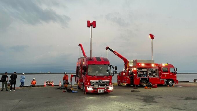 谷山港で自動車が海に転落　男性１人救助し搬送　鹿児島市　|　鹿児島のニュース｜MBC NEWS｜南日本放送