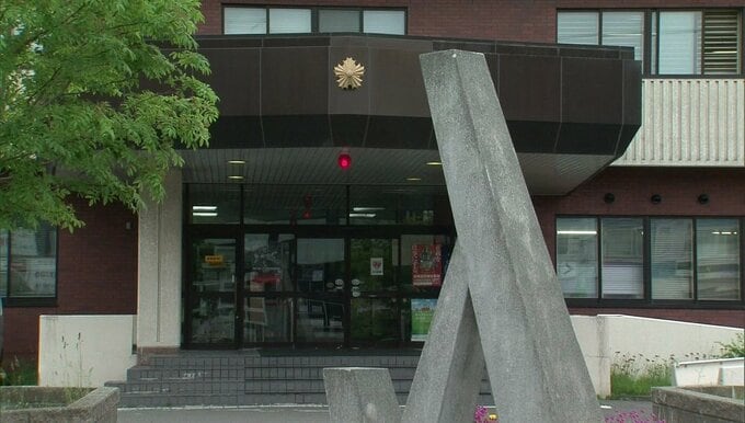 遺跡発掘現場で土砂崩れ　女性作業員3人けが　このうち1人は重傷　|　北海道のニュース｜HBC北海道放送