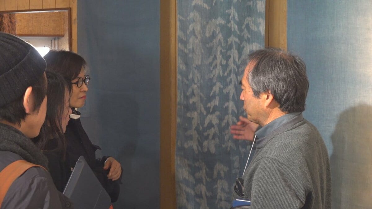 郡内織物の海外販路開拓へ　韓国と台湾のバイヤーを招き商談会　繊細な製造技術をアピール　山梨