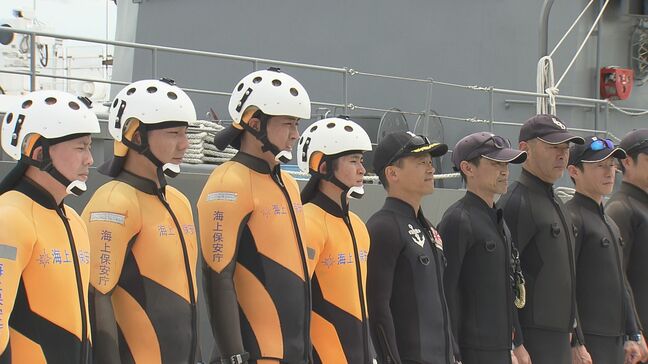 海上保安庁の”海猿”と海上自衛隊の”爆発物処理班”が合同で救難訓練「国民を守る任務は一緒」　広島|TBS NEWS DIG