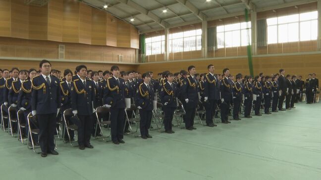 2か月で挫折 11年の役場勤務を経て…34歳「最年長」警察官に再挑戦 山口県警察学校で入校式|TBS NEWS DIG