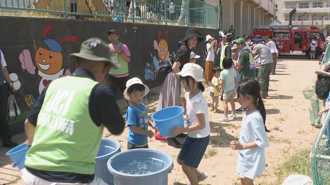 防災を身近に楽しく学ぶ 金沢市の小学校で「つながるBO-SAI FESTA」初開催 バケツリレーや地震体験車も|TBS NEWS DIG