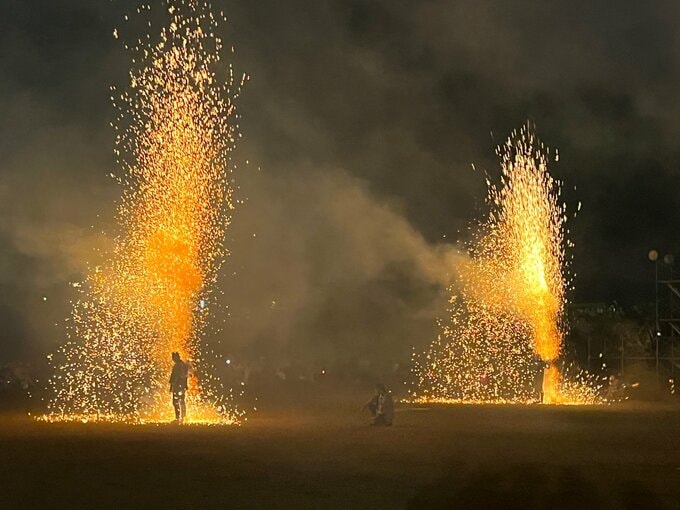 勇壮！手筒花火も披露　福島の夜空に約8000発　ふくしま花火大会　福島市　|　福島のニュース│TUF